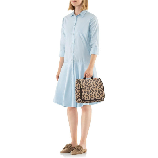 Косметичка Reisenthel Toiletbag XL 28x23x10 см, 4 л з гачком (WO6048)